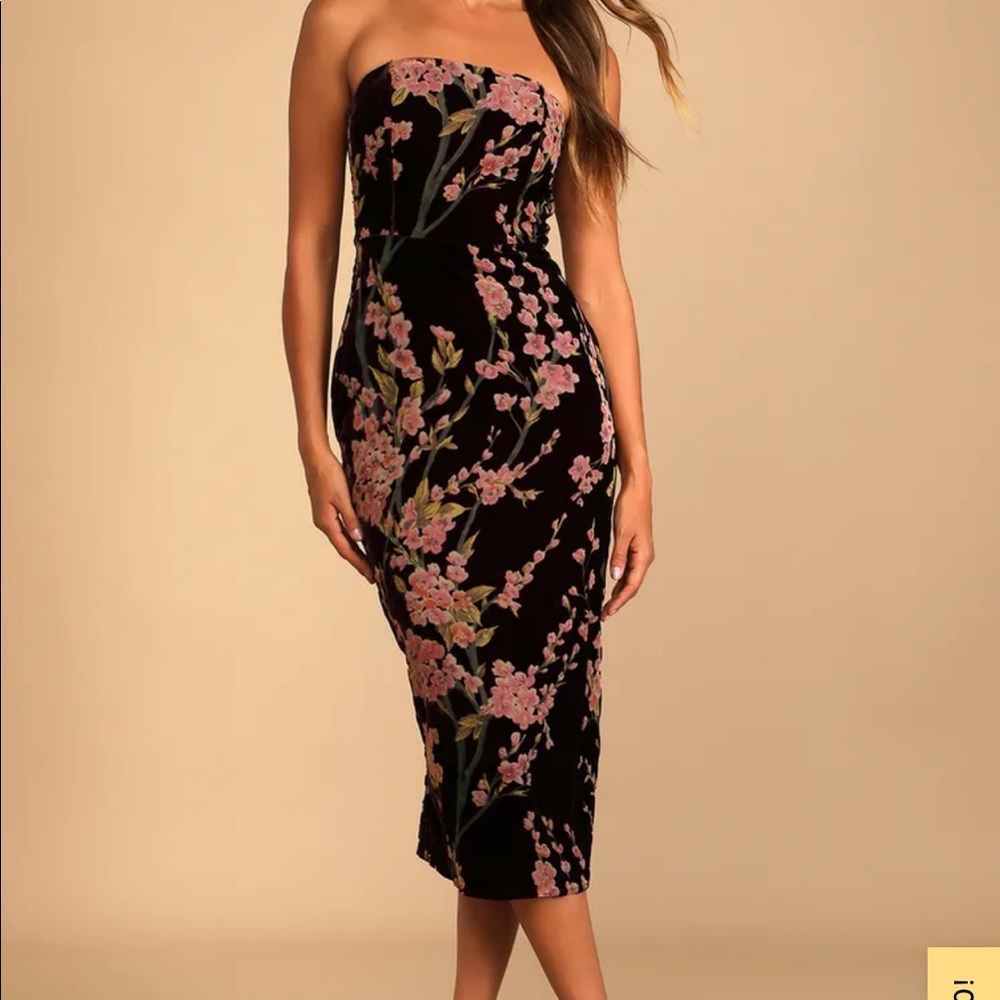 Lulu’s ‘Buy You Flowers’ Velvet Strapless Dress, Plum, Small